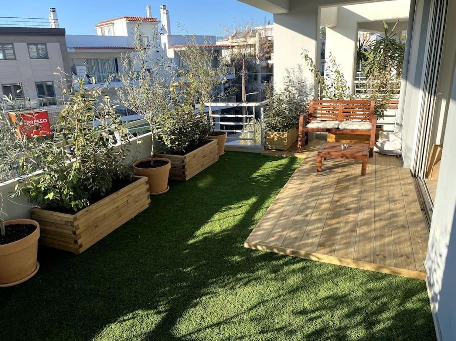 Spacious And Sunkissed 3Br & 2 Bathrooms Apartment Athen Eksteriør bilde