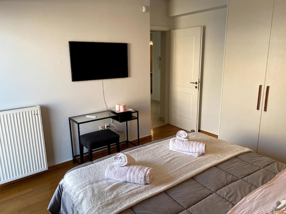 Spacious And Sunkissed 3Br & 2 Bathrooms Apartment Athen Eksteriør bilde